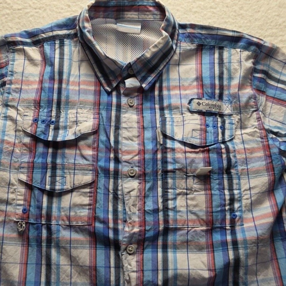 Columbia PFG Shirt Mens XL Blue Plaid Short Sleeve Fishing Pockets Button-Up